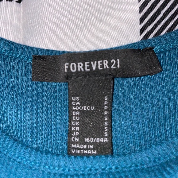 Teal Cropped Tank Top - Picture 2 of 2